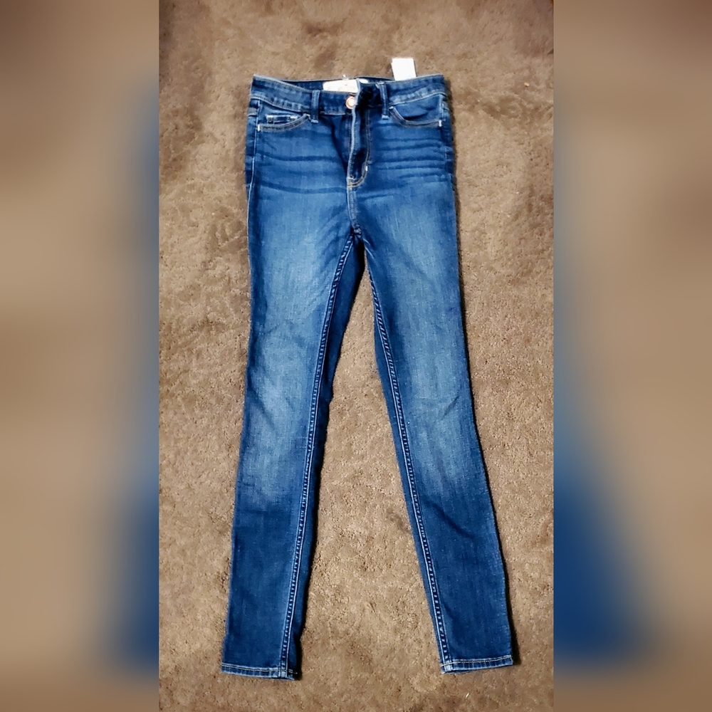 HIGH-RISE MEDIUM WASH SUPER SKINNY JEANS / Women's / Size 00S